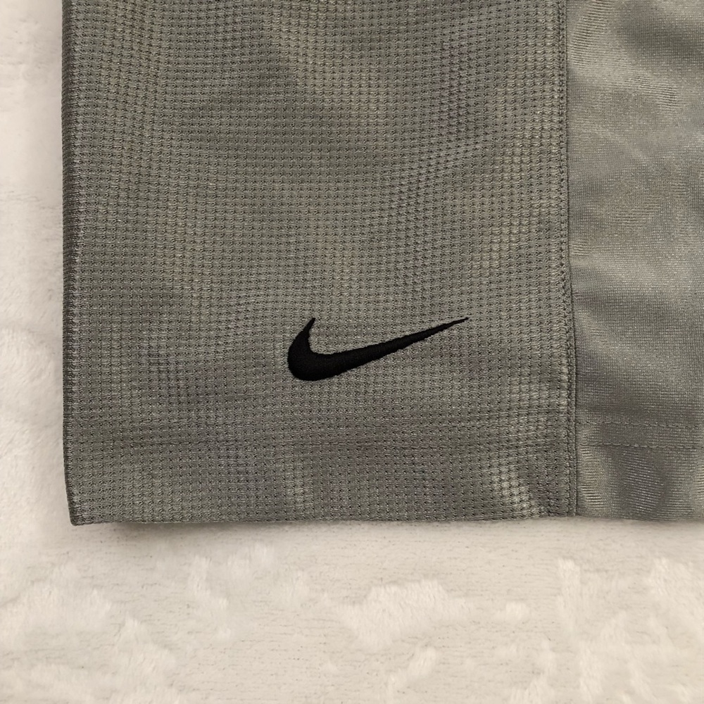 Nike Basketball Metallic Silver Athletic Gym Hiking Shorts Men’s Size M. - Picture 4 of 10